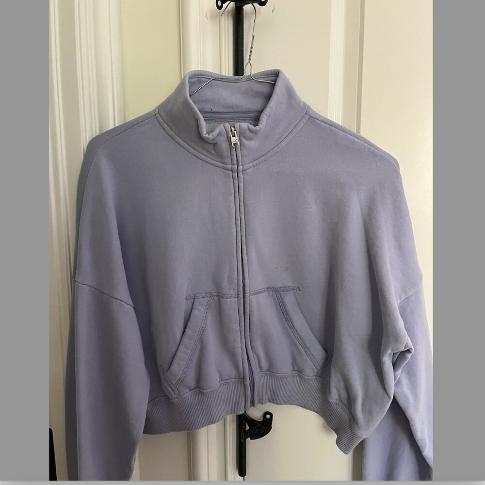 Hollister cropped zip up
